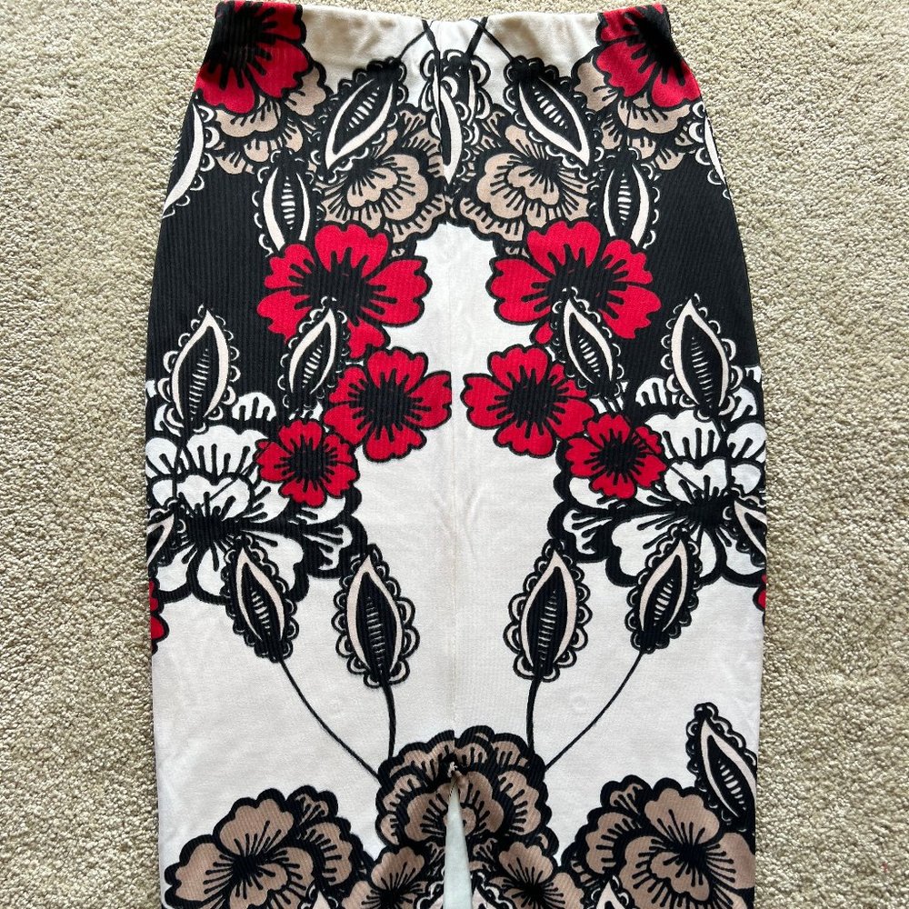 Bebe Floral Skirt - Size XS - Picture 5 of 6